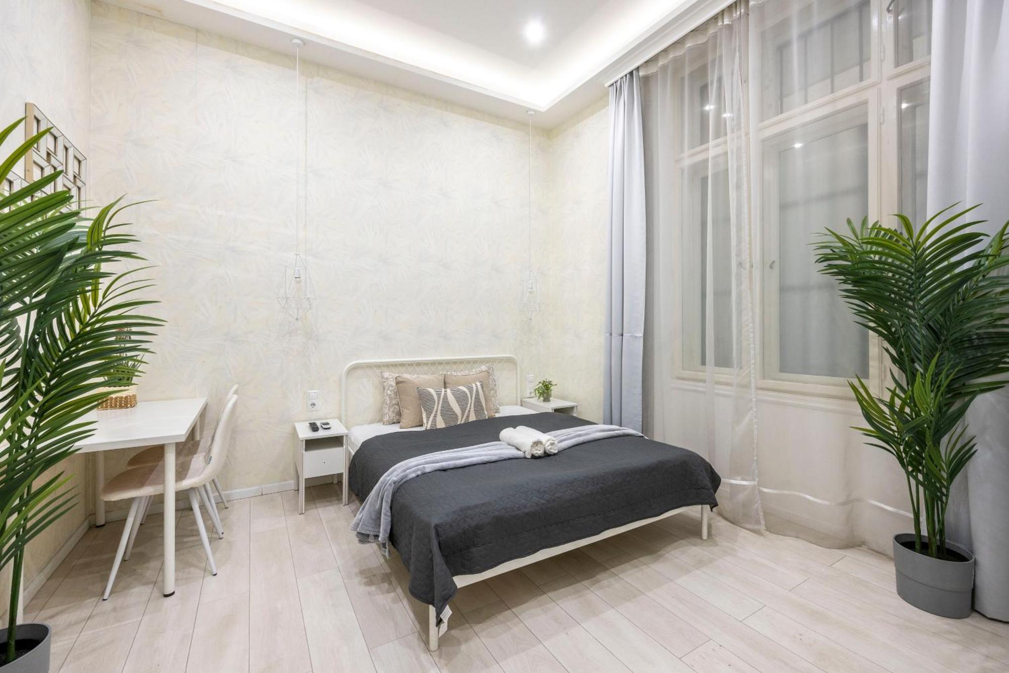 Exclusive Private Residence In The Center Of Bp W 4Bedrms, 4 Bathrms Budapest Exterior photo